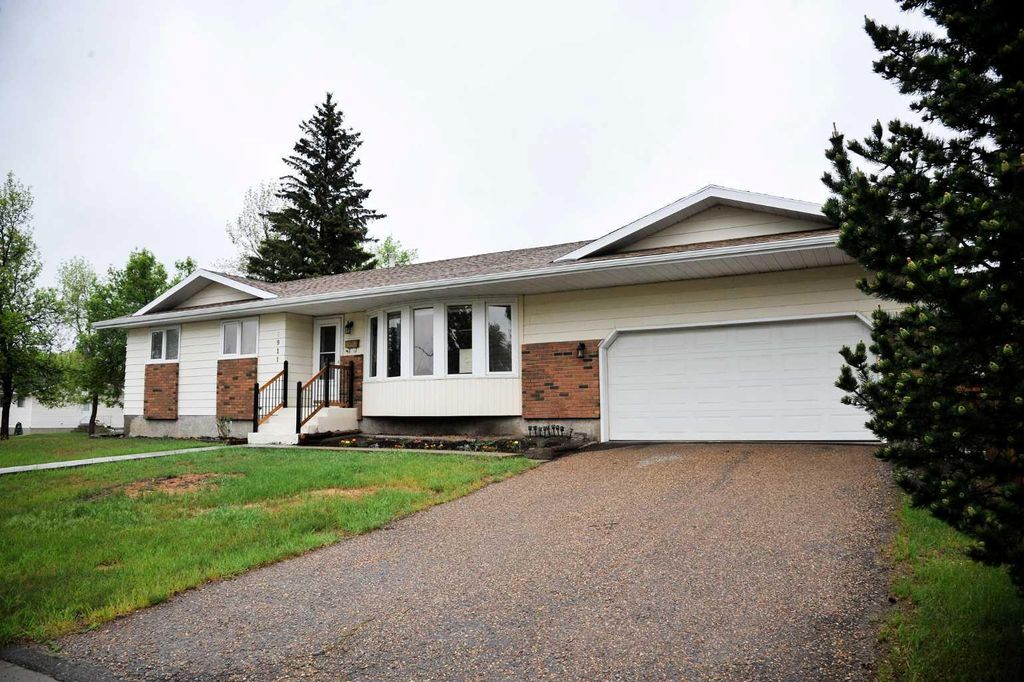 Photo of 3911 57 Street, Camrose, AB T4V 3H6 (MLS # A2316073)