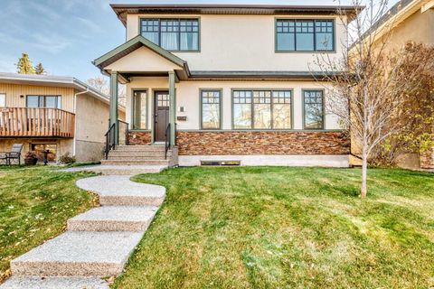 Photo of 2323 3 Avenue NW, Calgary, AB T2N 0K9 (MLS # A2266479)