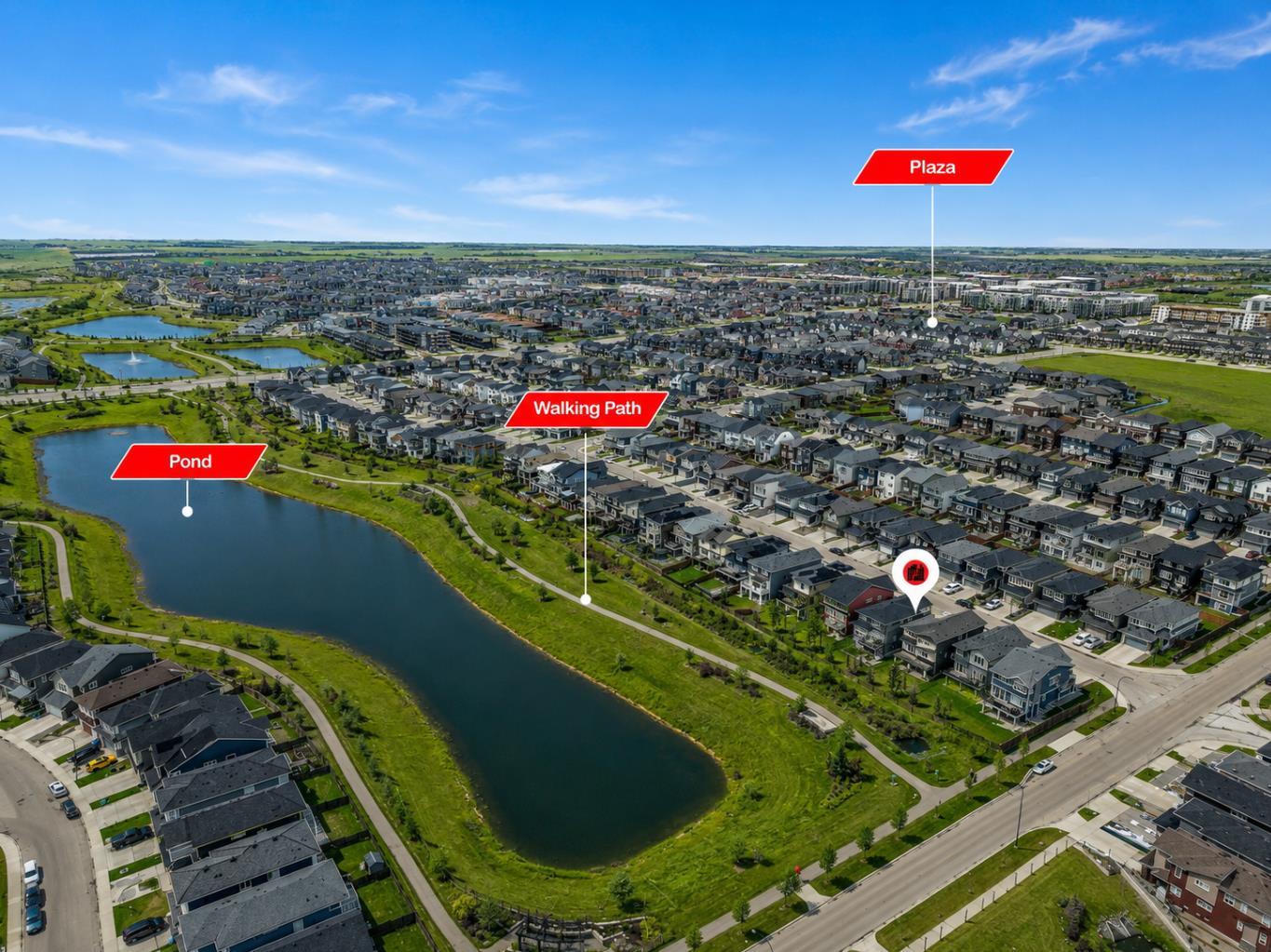 81 Carringvue Manor NW