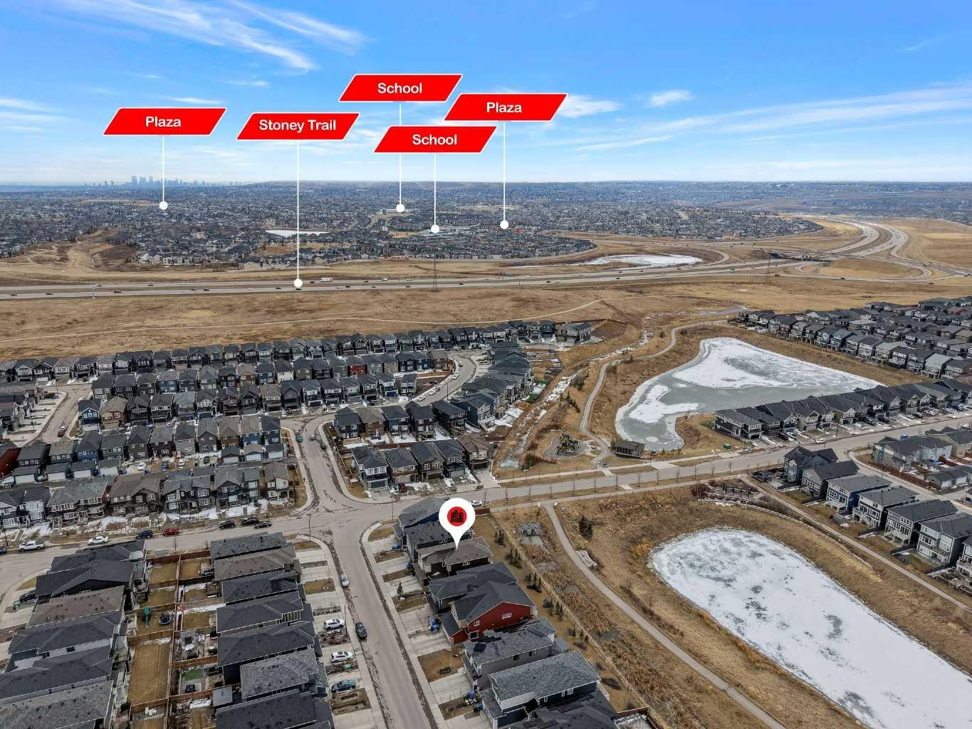 81 Carringvue Manor NW