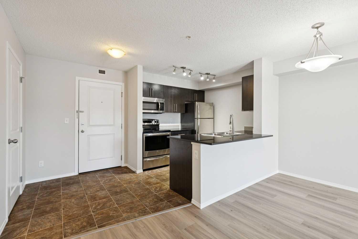 403 Mackenzie Way SW 8304