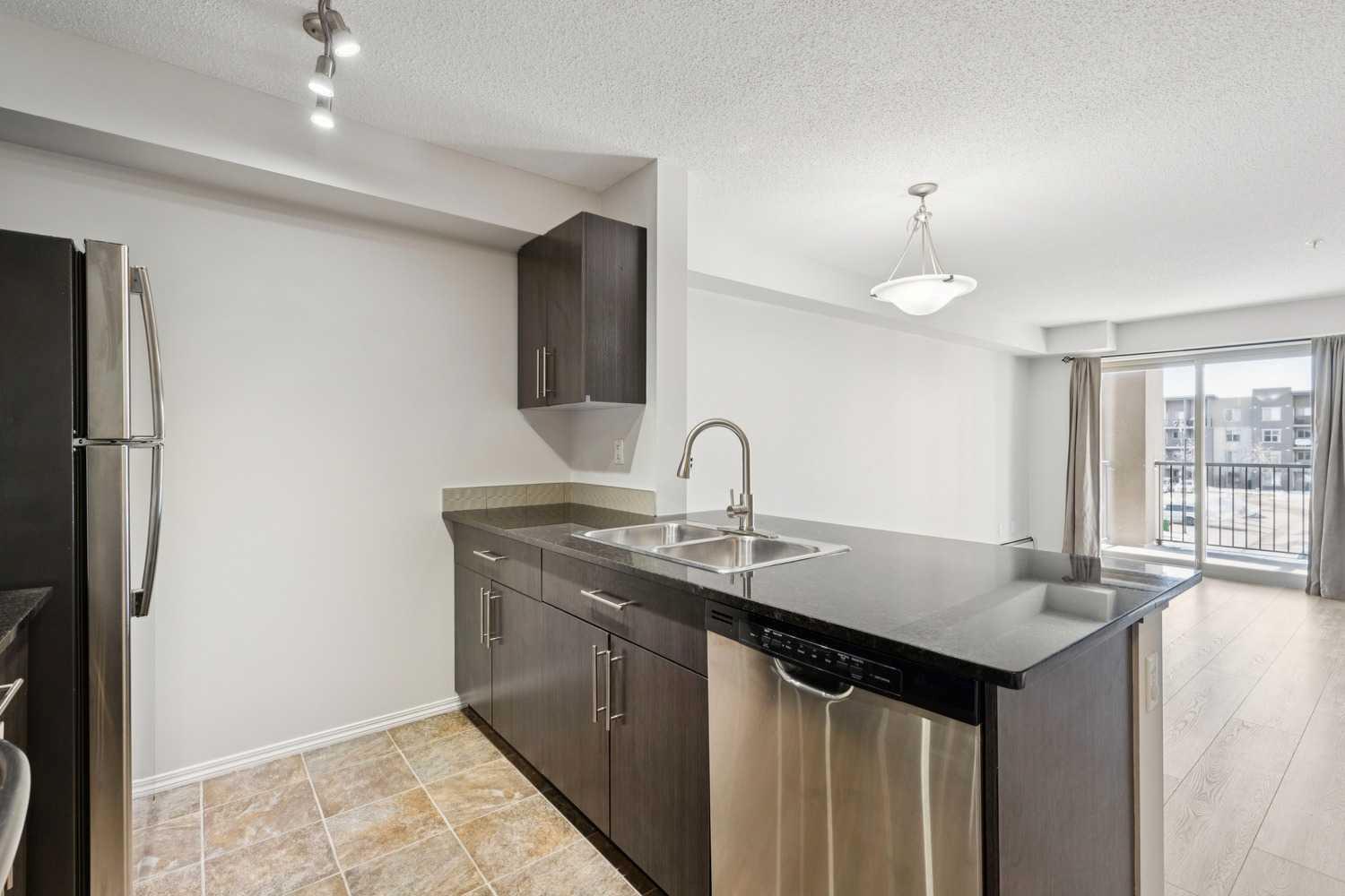 403 Mackenzie Way SW 8304