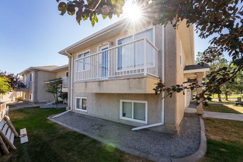 Photo of 5 Tartan Boulevard W #6, Lethbridge, AB T1J 4Y5 (MLS # A2341081)