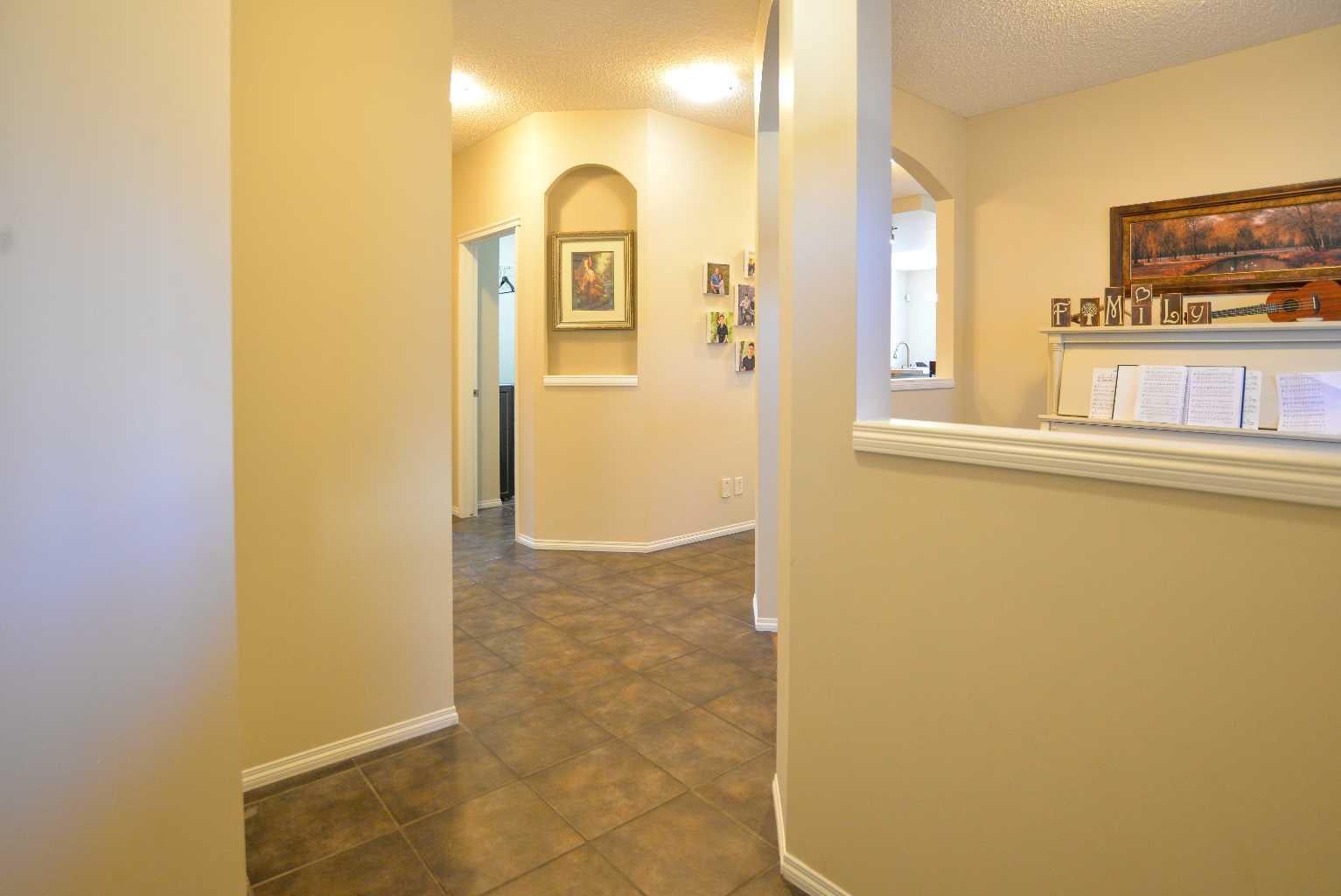 78 Tuscany Ridge Heights NW