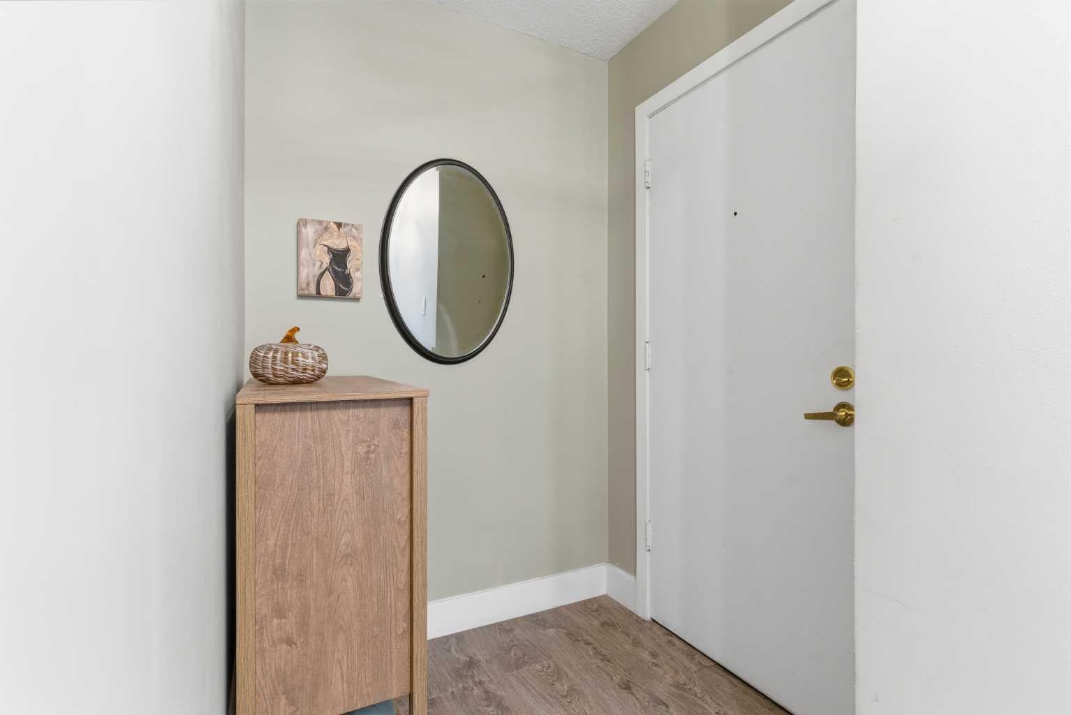 1015 14 Avenue SW 604