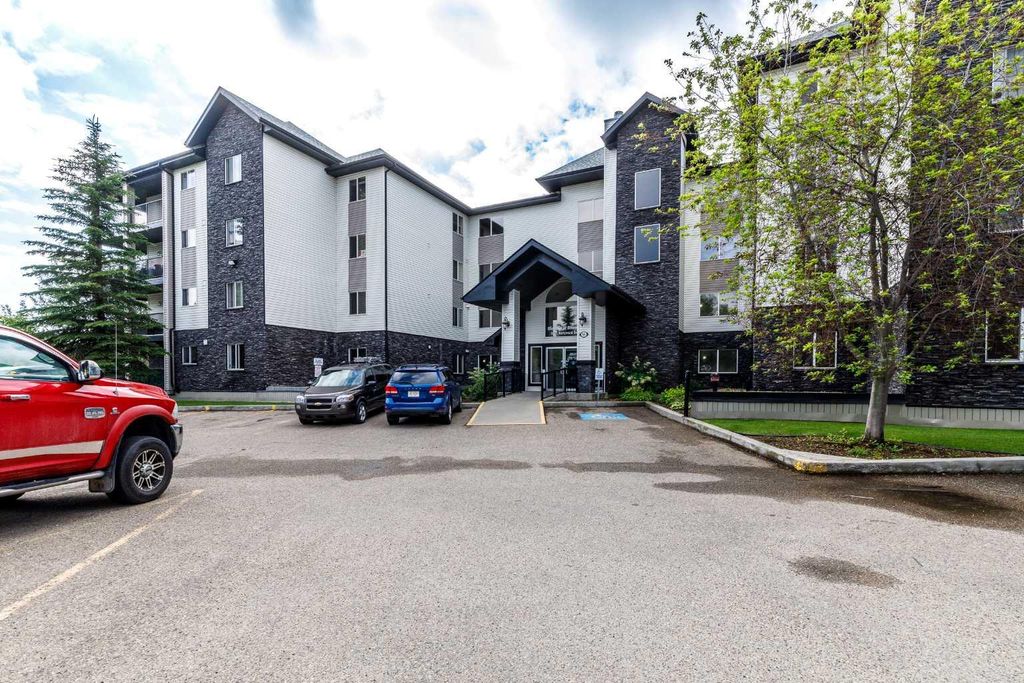 Photo of 5601 KERRY WOOD Drive #303, Red Deer, AB T4N 4X3 (MLS # A2328043)