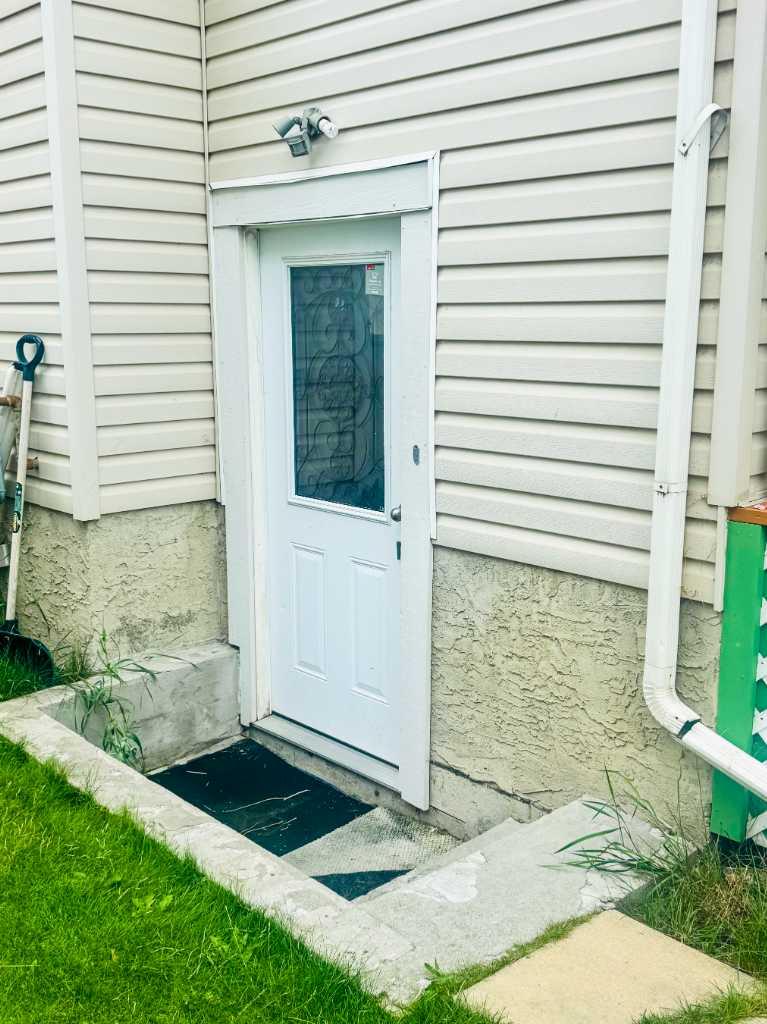 68 Martha's Haven Gardens NE