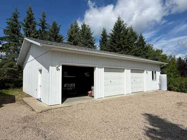 Photo of 655019 44 Highway, Flatbush, AB T0G 0Z0 (MLS # A2338630)