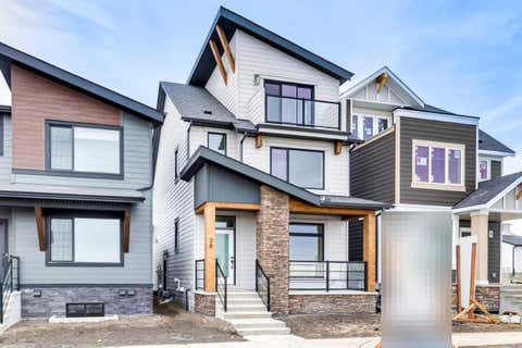 Photo of 28 Bluerock Terrace SW, Calgary, AB T2Y 0V8 (MLS # A2284993)