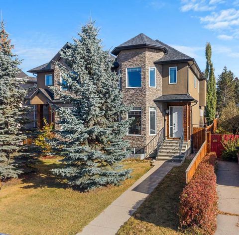 Photo of 4530 20 Avenue NW, Calgary, AB T3B 0T8 (MLS # A2264835) Photo of 4530 20 Avenue NW, Calgary, AB T3B 0T8 (MLS # A2264835)