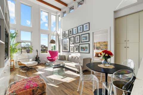 Photo of 1720 10 Street SW #407, Calgary, AB T2T 3E8 (MLS # A2334219)