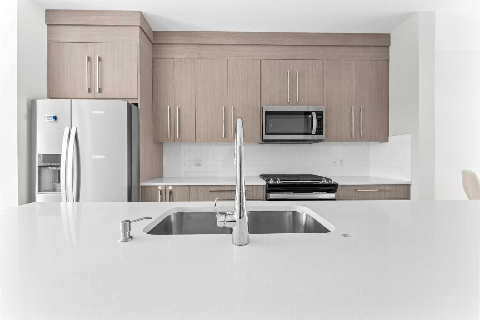 919 Walgrove Boulevard SE