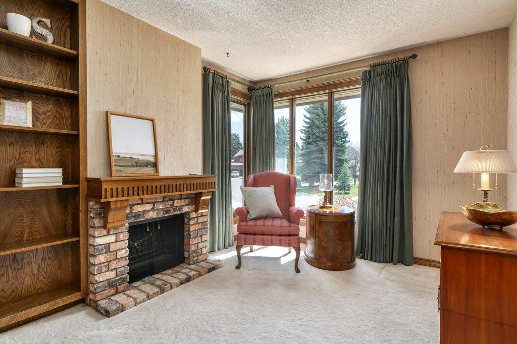 152 Coach Grove Place SW
