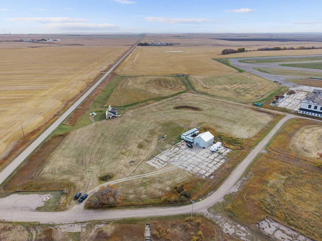 Photo of 252055 162, Vulcan, AB T0L 2B0 (MLS # A2351646)