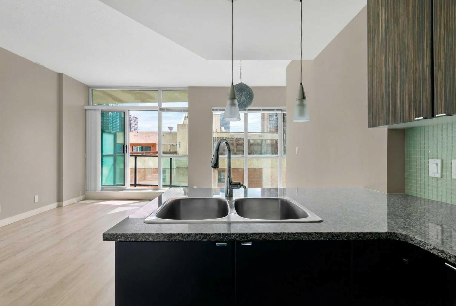 788 12 Avenue SW 701