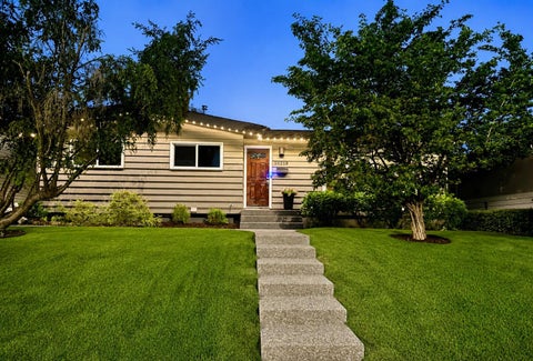 Photo of 10219 7 Street SW, Calgary, AB T2W 0G2 (MLS # A2328394)