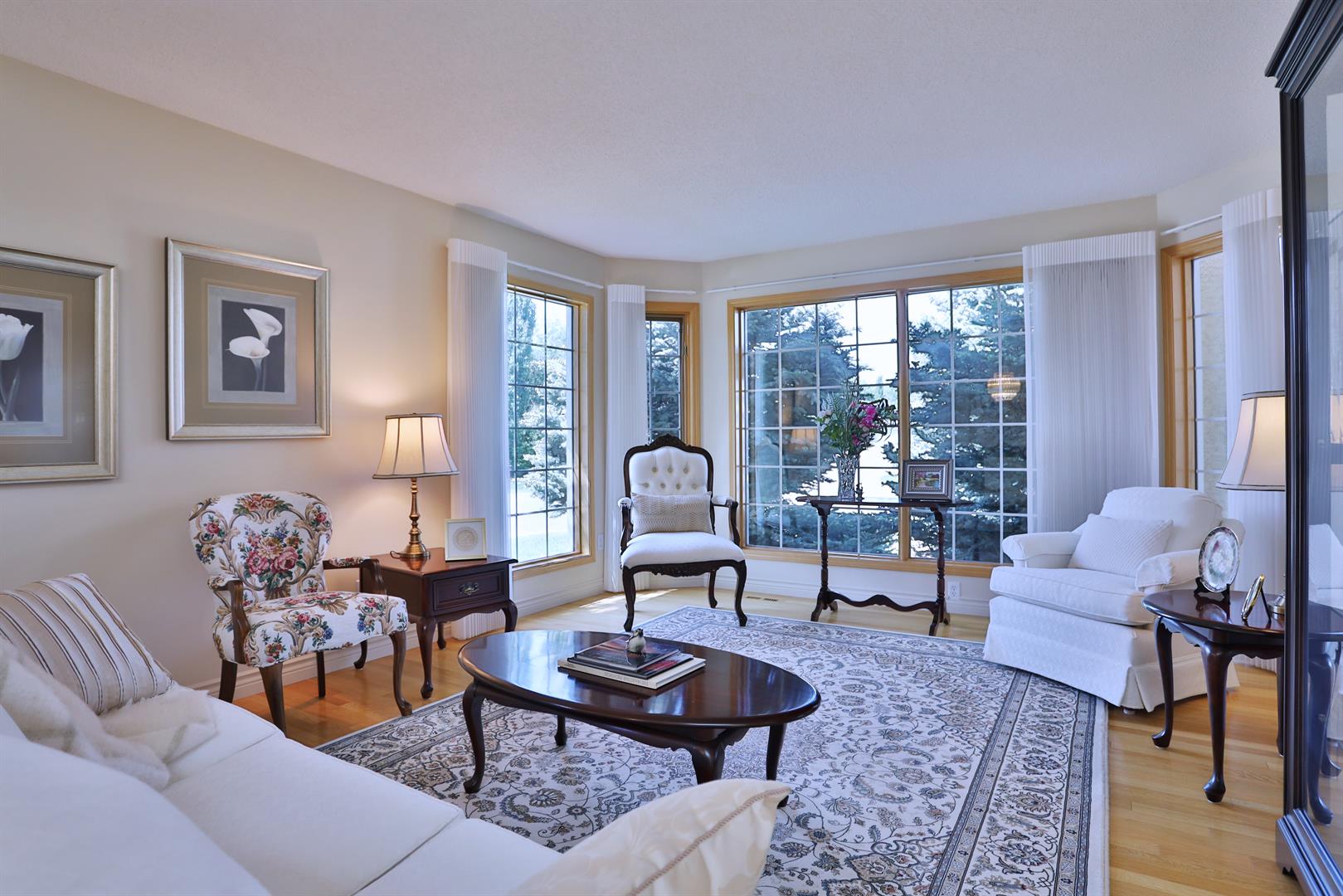 185 Hamptons Square NW