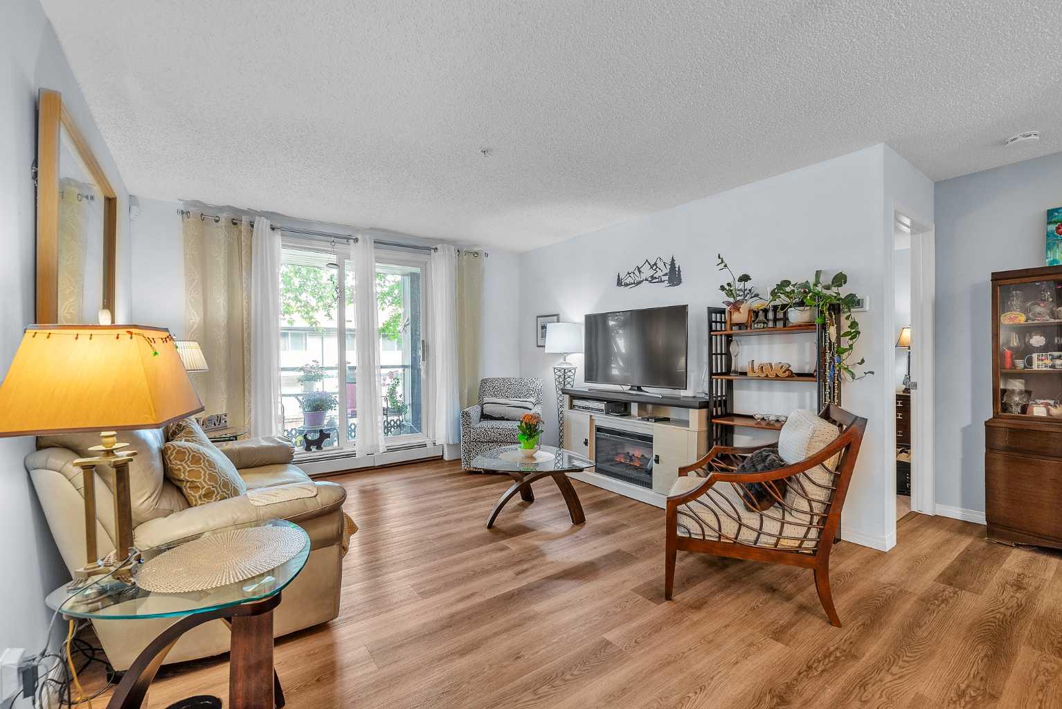 2022 Canyon Meadows Drive SE 106