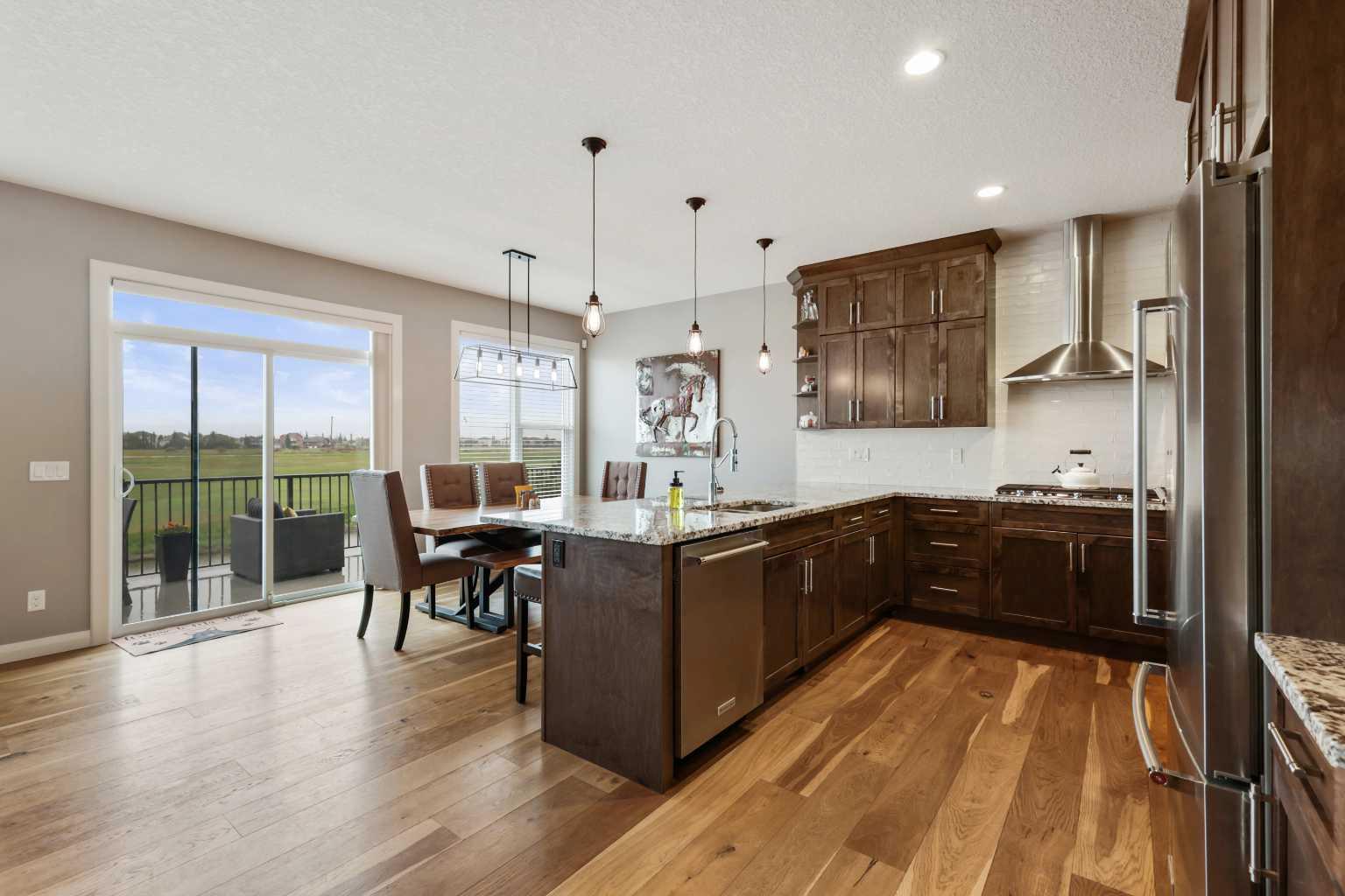 260 Boulder Creek Crescent SE