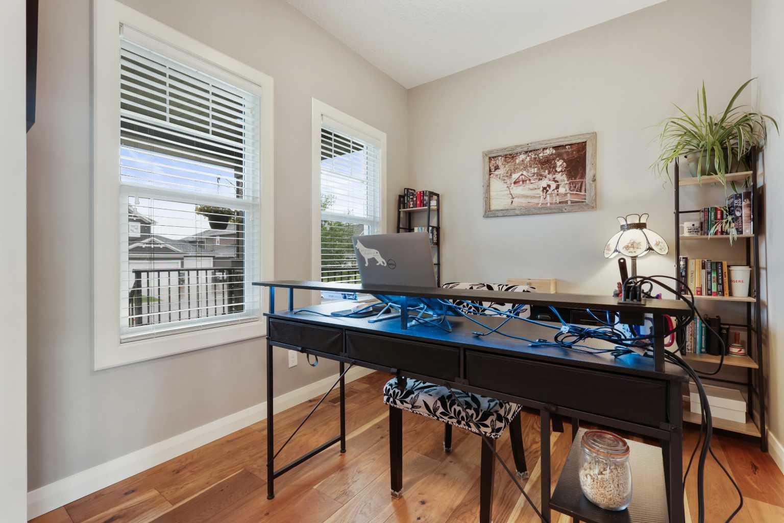 260 Boulder Creek Crescent SE