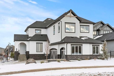137 Waters Edge Drive Heritage Pointe AB T1S 4K6