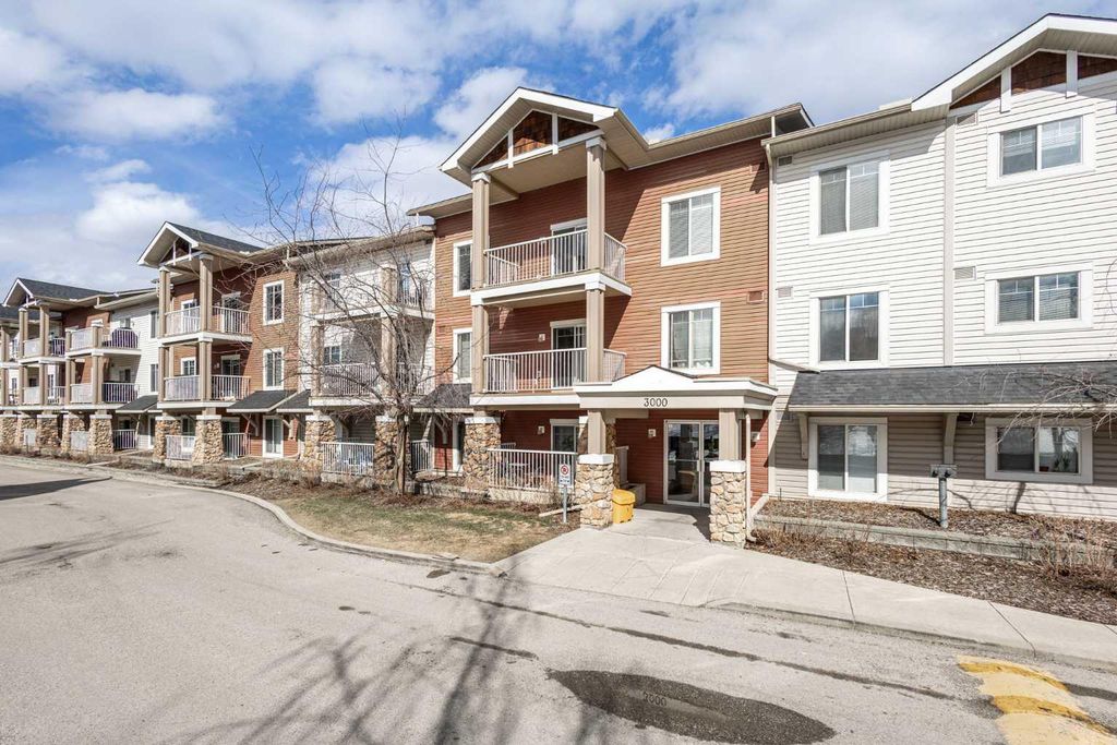 Photo of 70 Panamount Drive NW #3115, Calgary, AB T3K 5Z1 (MLS # A2301653)