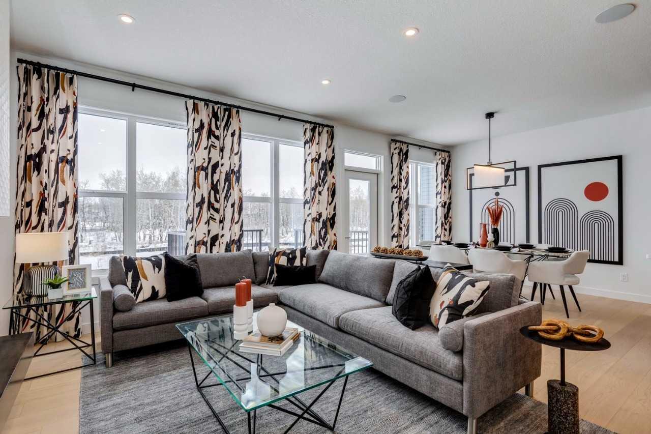 416 Legacy Circle SE