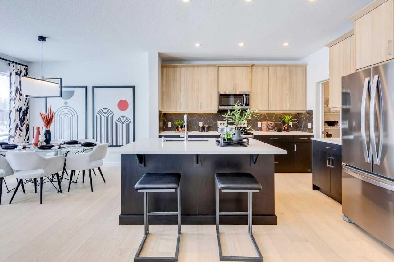 416 Legacy Circle SE