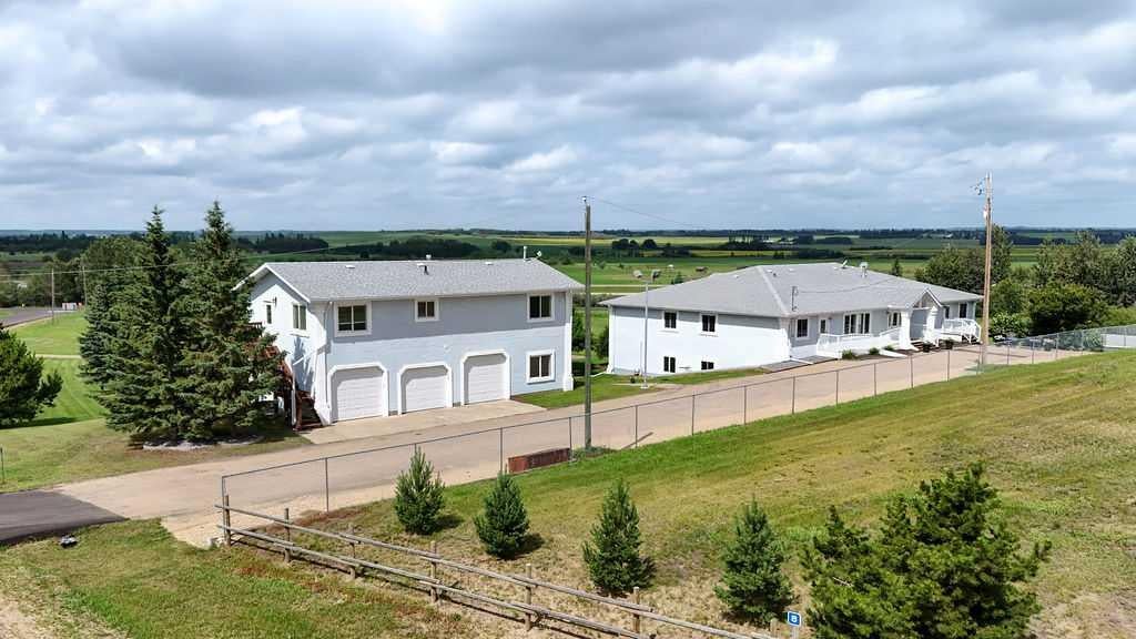 Photo of 41207 Range Road 263 #4, Rural Lacombe County, AB T4L 2N4 (MLS # A2352148)