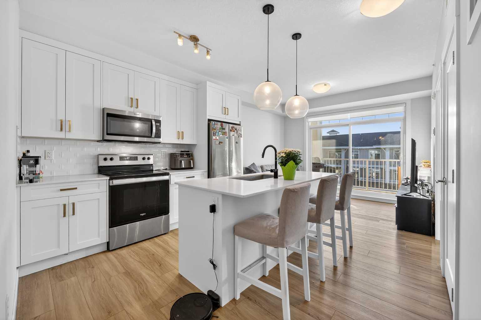 500 Auburn Meadows Common SE 402