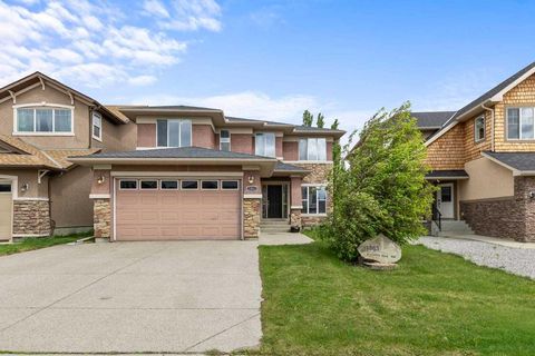 Photo of 1863 Panatella Boulevard NW, Calgary, AB T3K 0H3 (MLS # A2320808)
