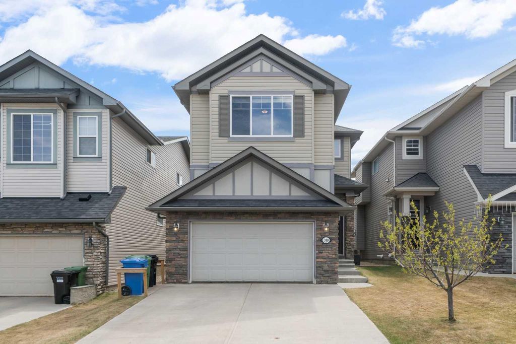 Photo of 318 Kincora Glen Rise NW, Calgary, AB T3R 0B5 (MLS # A2309106)