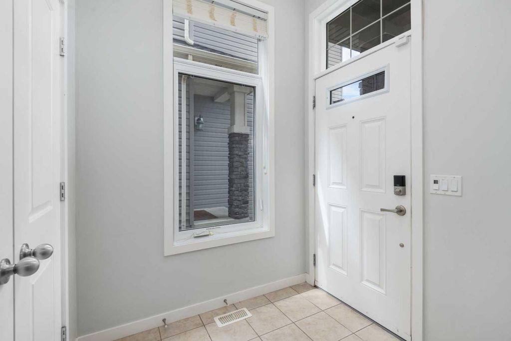 Photo of 318 Kincora Glen Rise NW, Calgary, AB T3R 0B5 (MLS # A2309106)