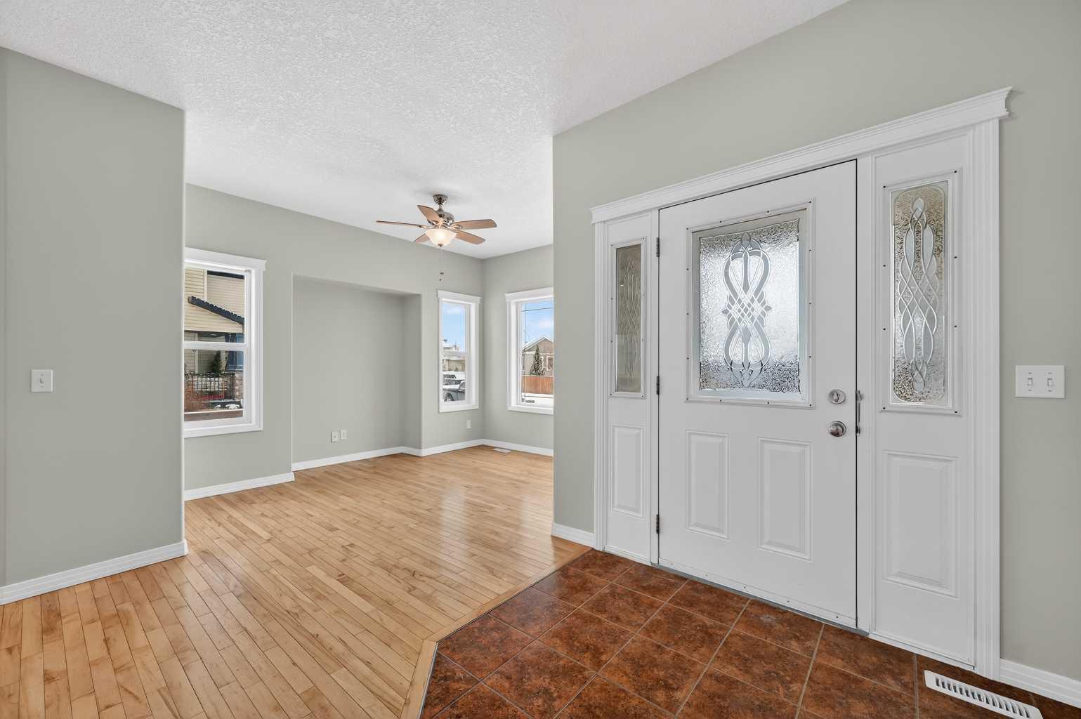 107 Strathmore Lakes Common