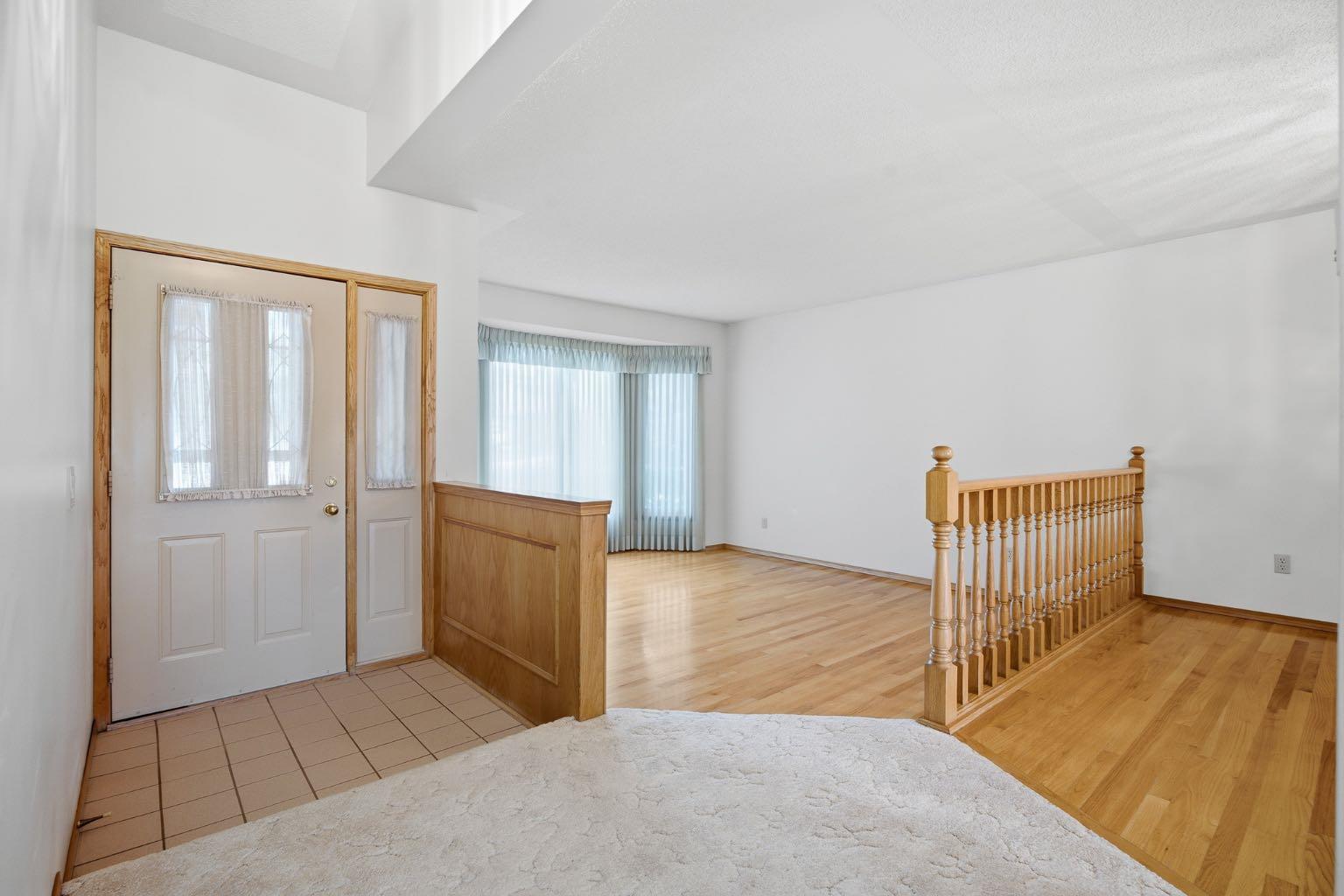 37 Edgeview Road NW