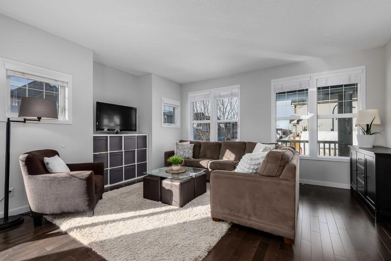 114 Skyview Springs Rise NE