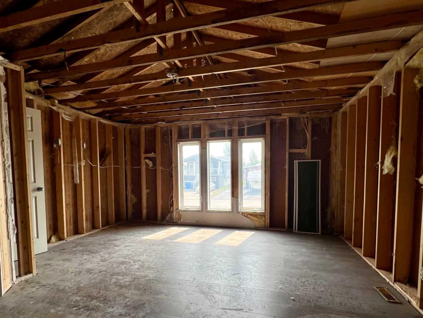 149 Clausen Crescent