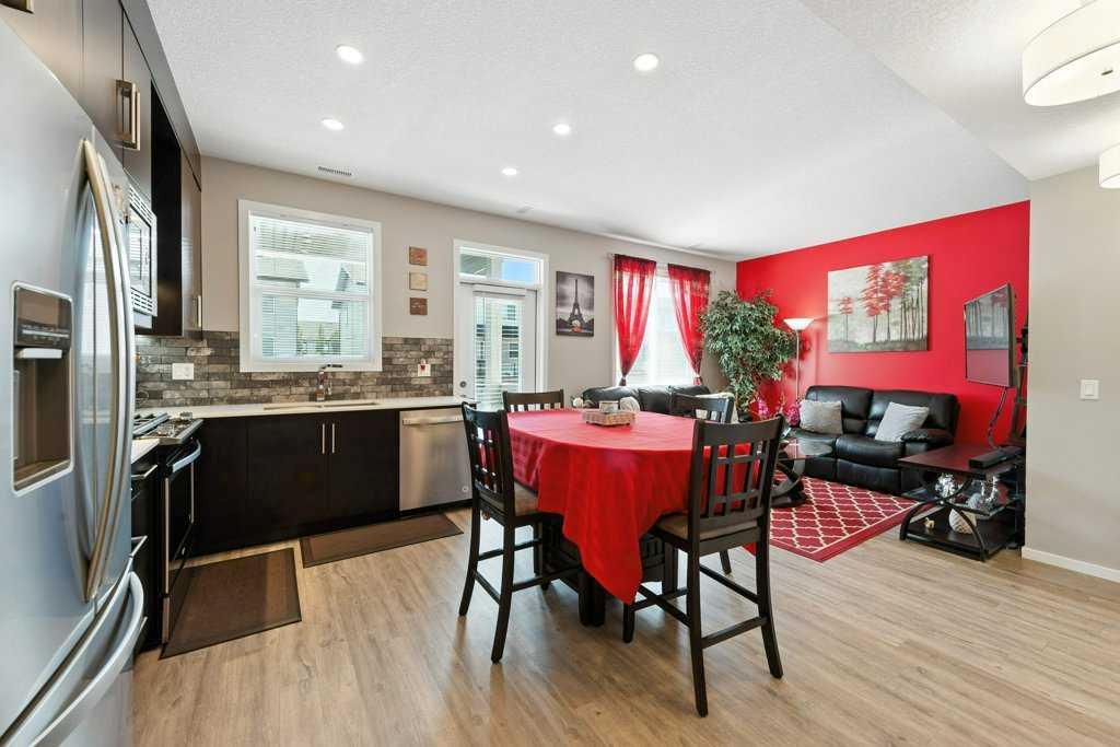 120 Redstone Walk NE 201