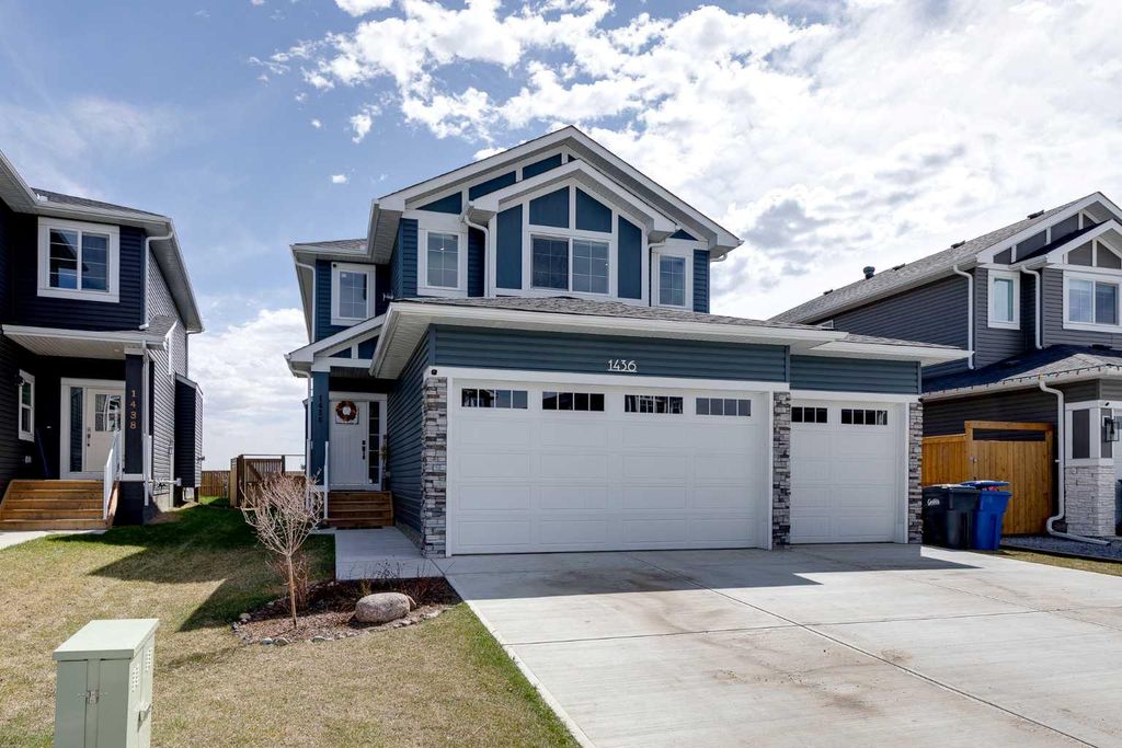 Photo of 1436 Scarlett Ranch Boulevard, Carstairs, AB T0M 0N0 (MLS # A2309458)