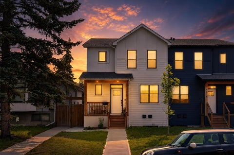 Photo of 4620 81 Street NW, Calgary, AB T3B 2P6 (MLS # A2325957)