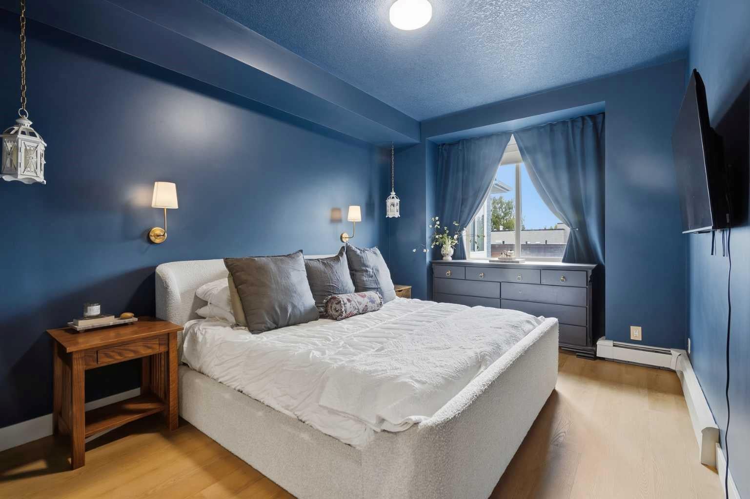 3501 15 Street SW 306