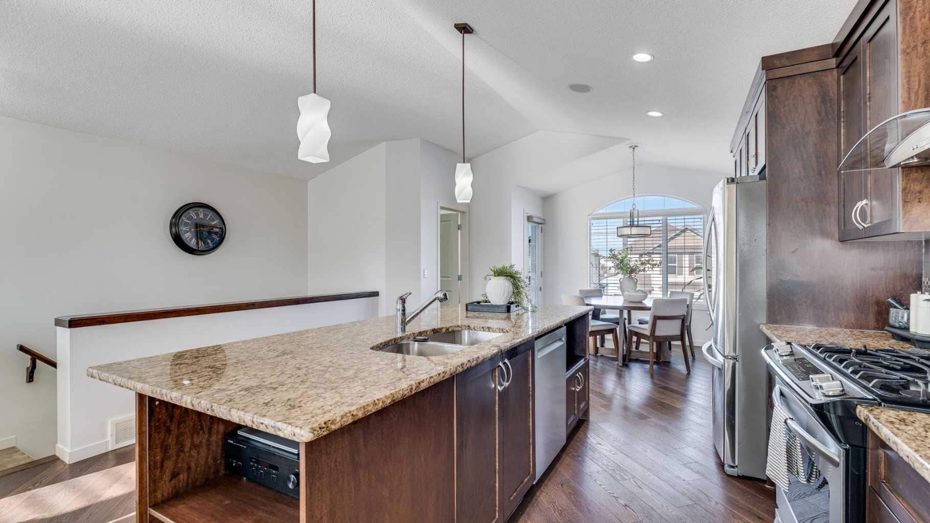 389 Cranberry Circle SE