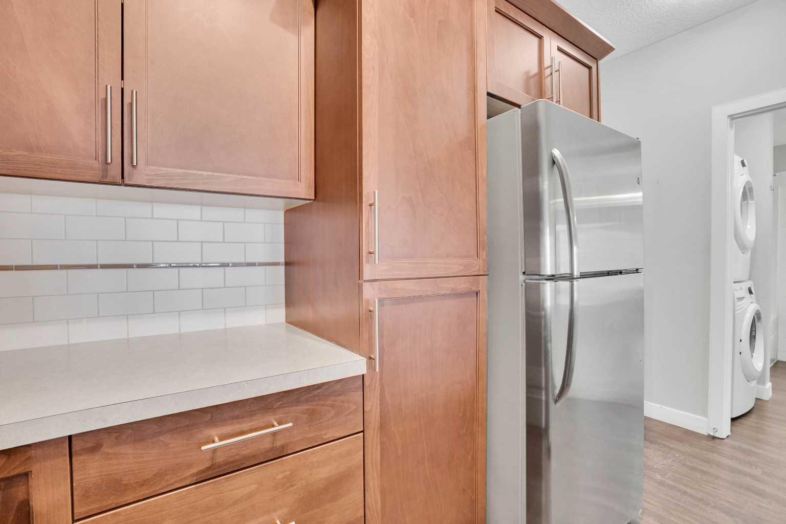 20 Royal Oak Plaza NW 319