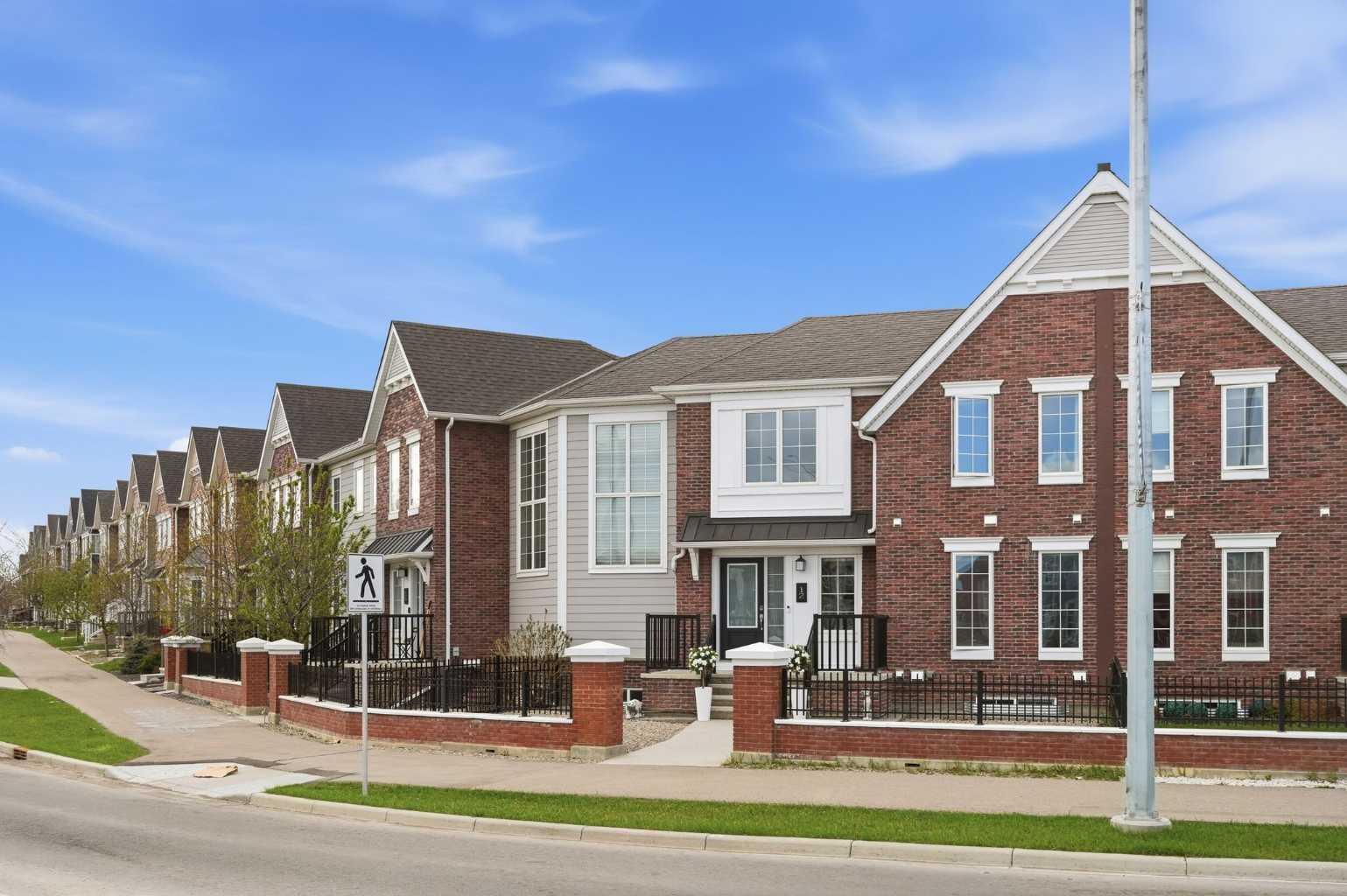12 Yorkville Avenue SW