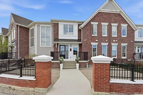 Photo of 12 Yorkville Avenue SW, Calgary, AB T2X 4J5 (MLS # A2307414)