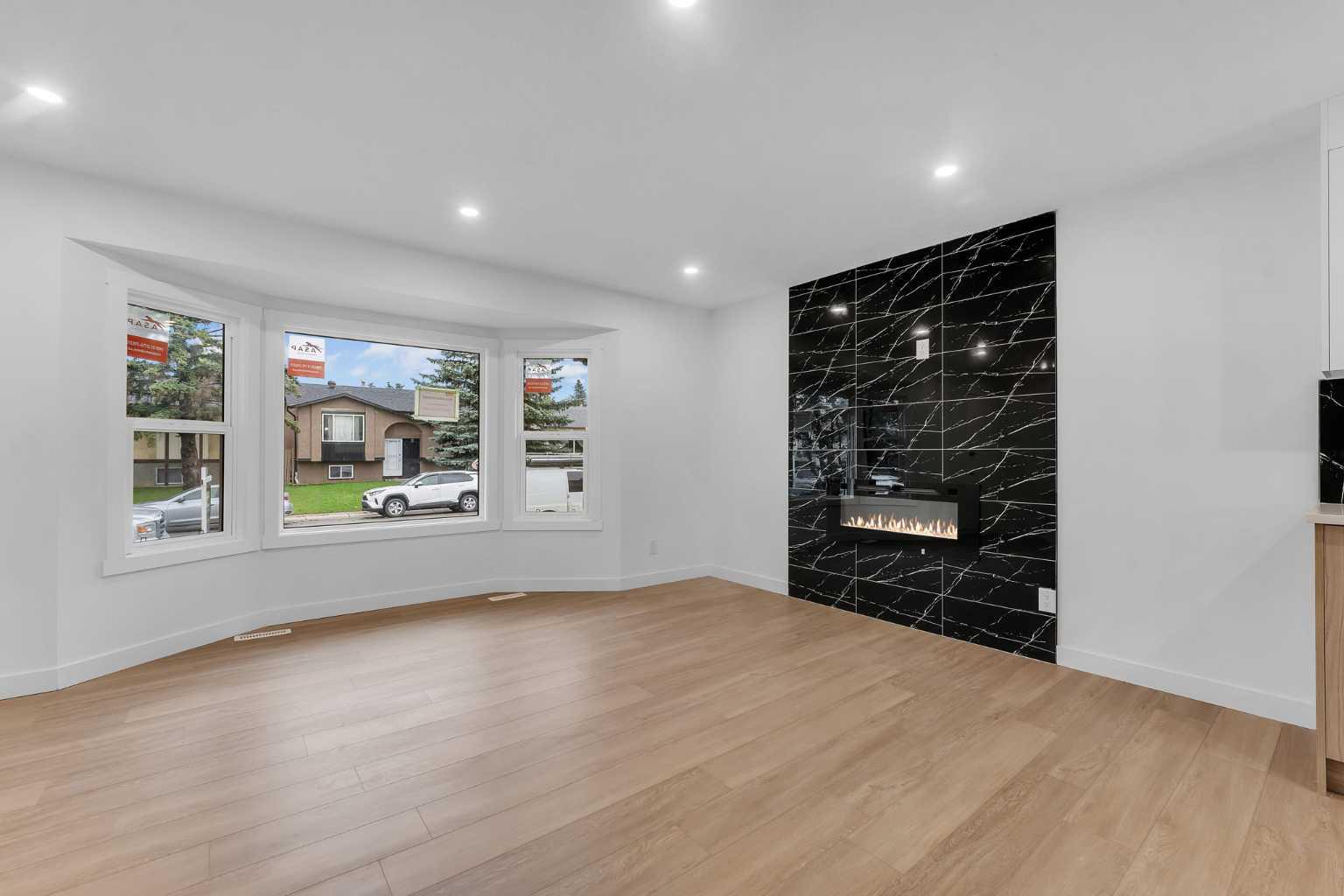 247 Rundlecairn Road NE