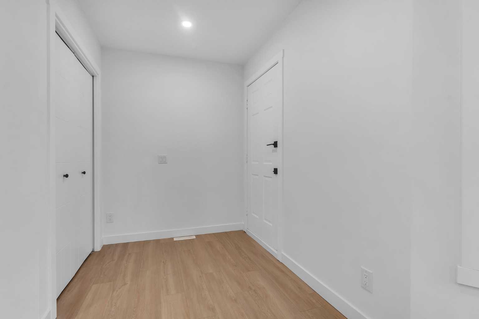 247 Rundlecairn Road NE
