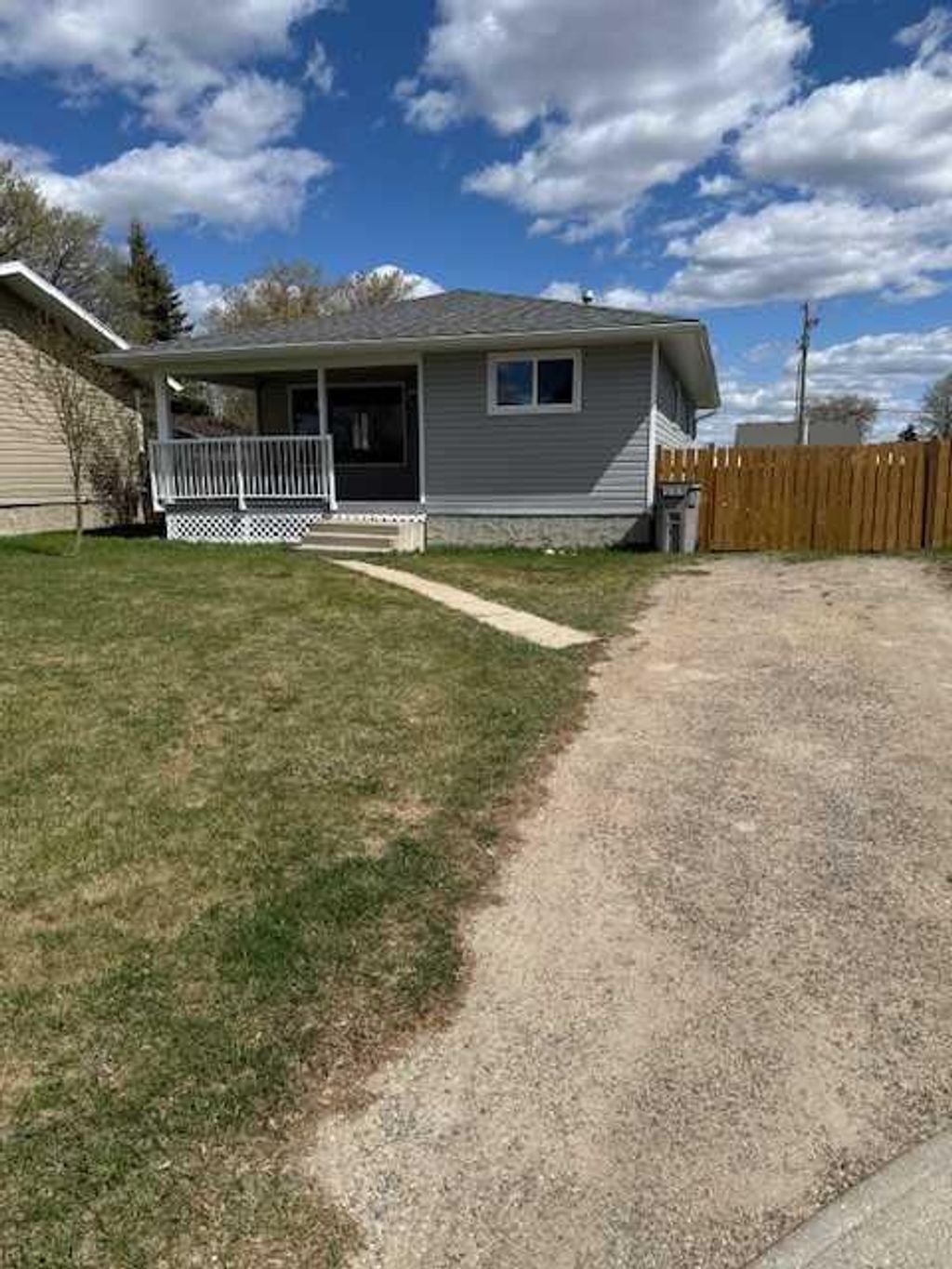 Photo of 11 Chaisson Crossing, Whitecourt, AB T7S 1B6 (MLS # A2310251)