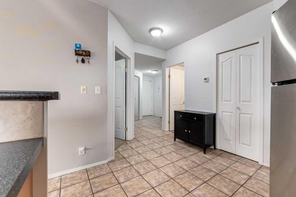 683 10 Street SW 1301