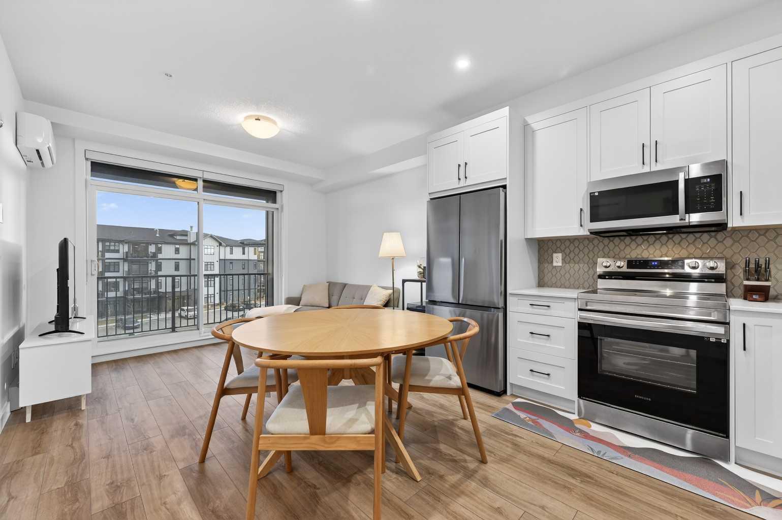 40 Sage Hill Walk NW 313